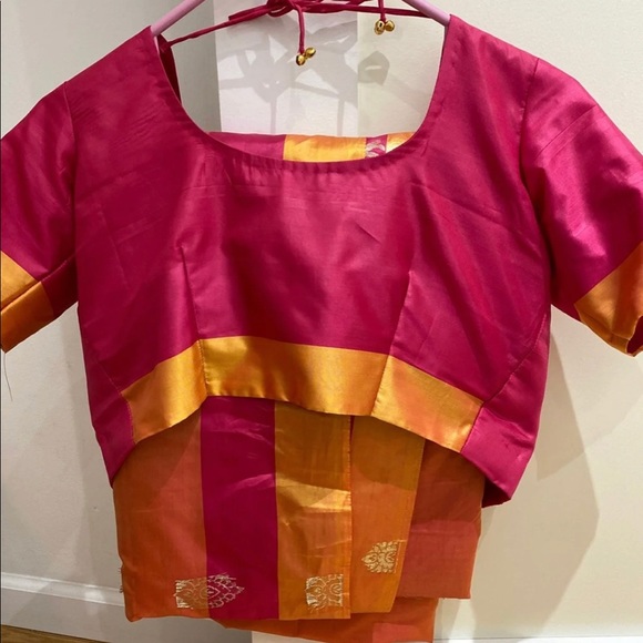 Saree - Picture 2 of 5